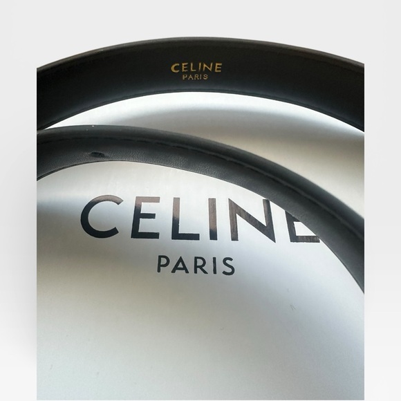 Celine Paris Black Leather Triomphe Belt Gold Hardware EU 110 Never Worn w/ Box - Picture 5 of 11